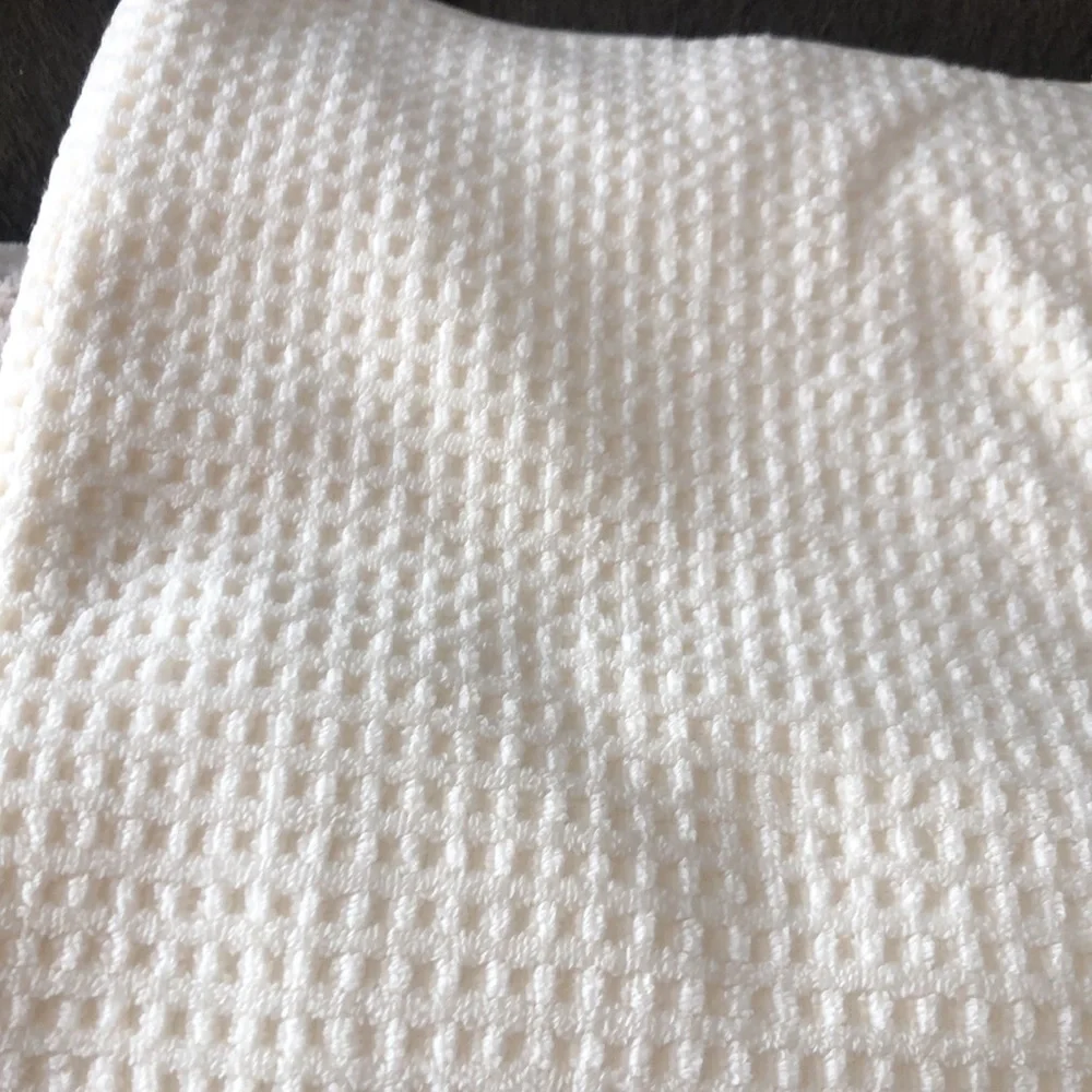Hotel Balfour Ivory Waffle Bath Towels - Set of 2